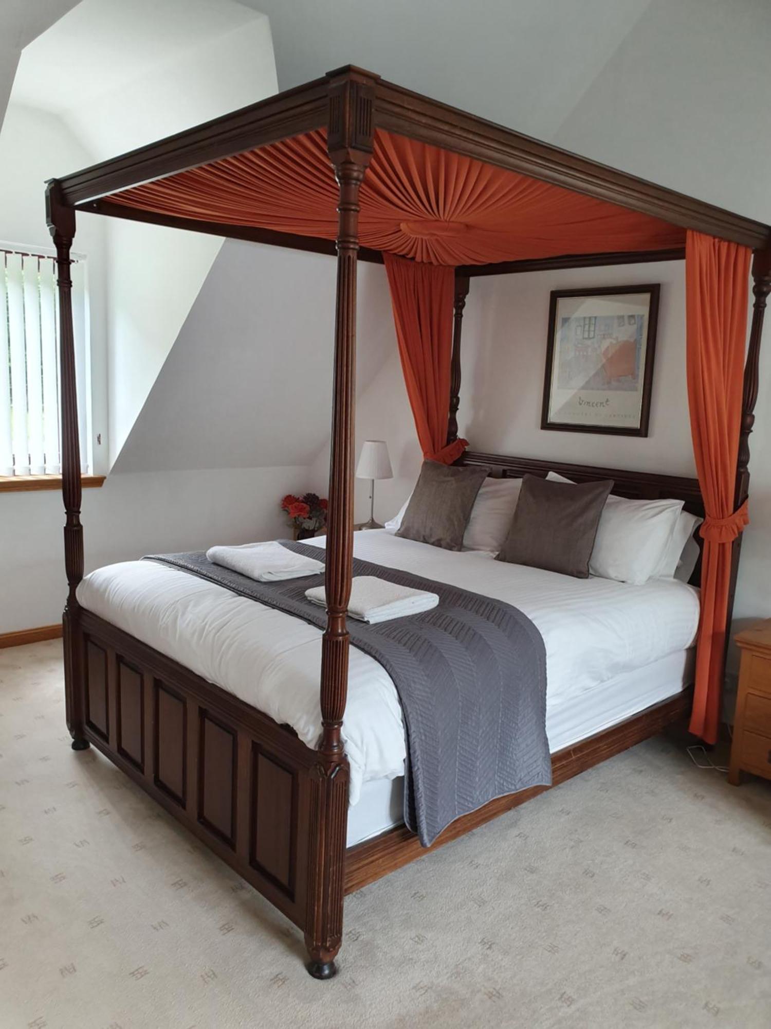 Bed & Breakfast House