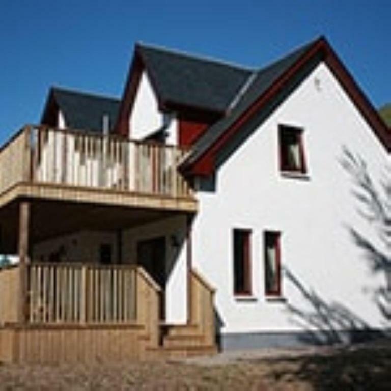 Bed & Breakfast House